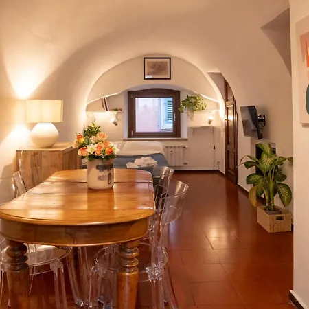 Arco Del Calidarium - Pantheon Rome